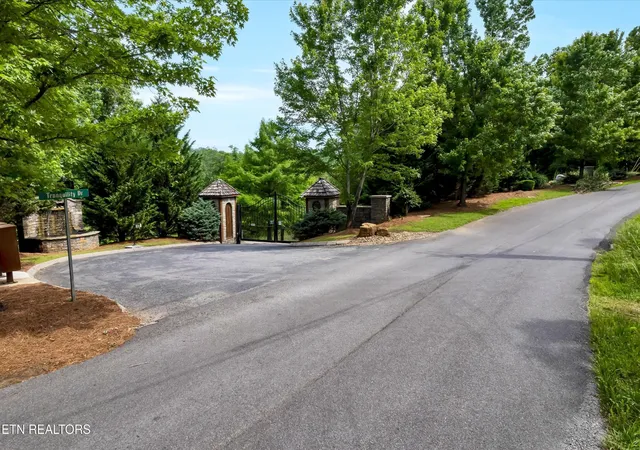 Photo 4 of Land for sale at 0 Tranquility Tr, Dandridge, TN 37725 | MLS# 3544596 | Listing updated on 2026-09-11