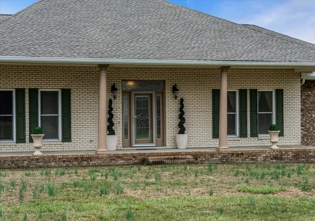 Photo 4 of Single family home for sale at 1309 Hills Chapel Rd, Manchester, TN 37355 | MLS# 3098713 | Listing updated on 2026-10-07