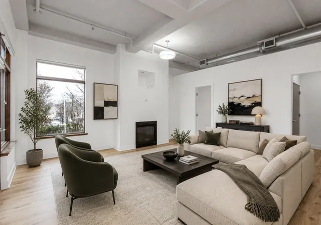 Listing Photo 5 - Condo for sale in building located at 117 30Th Ave N, Nashville, TN 37203 - Unit #304