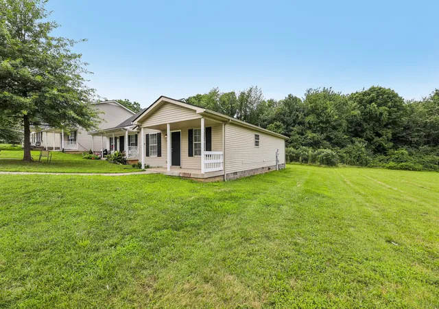 Photo 3 of Single family home for sale at 2607 Landrum Ct Lot 17, Springfield, TN 37172 | MLS# 3302425 | Listing updated on 2026-09-18