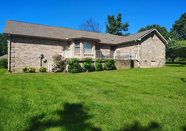 Photo 3 of Single family home for sale at 29 Bluebird Ln, Lafayette, TN 37083 | MLS# 3131794 | Listing updated on 2026-09-17