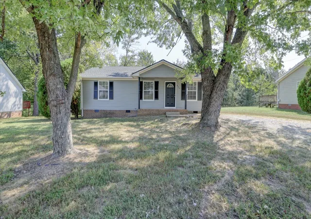 Photo 3 of Single family home for sale at 654 Artic Ave, Oak Grove, KY 42262 | MLS# 3134525 | Listing updated on 2026-09-18