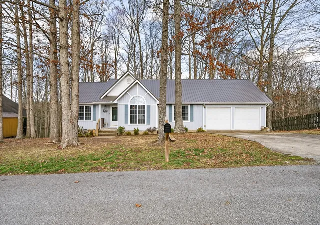 Photo 1 of Single family home for sale at 1703 Perimeter Dr, Jamestown, TN 38556 | MLS# 3146341 | Listing updated on 2026-10-01