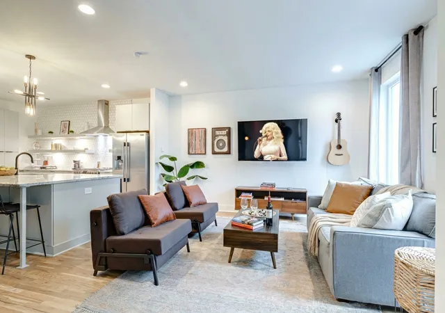 Photo 3 of Townhouse for sale at 2809 Delaware Ave W #202, Nashville, TN 37209 | MLS# 3149832 | Listing updated on 2026-09-17