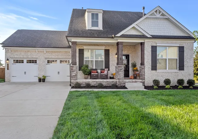 Photo 1 of Single family home for sale at 213 Caroline Way, Mount Juliet, TN 37122 | MLS# 3594319 | Listing updated on 2026-09-18
