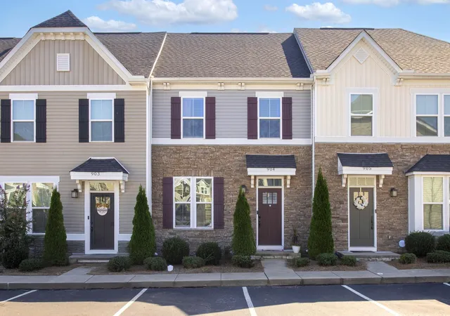 Photo 3 of Townhouse for sale at 4316 Summercrest Blvd #904, Antioch, TN 37013 | MLS# 3168460 | Listing updated on 2026-09-16