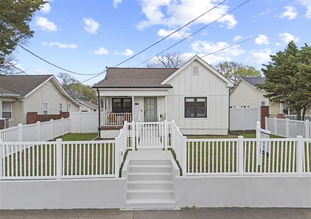 Photo 3 of Single family home for sale at 77 Donelson St, Nashville, TN 37210 | MLS# 3171468 | Listing updated on 2026-09-16