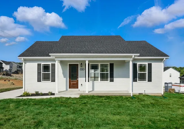 Photo 1 of Single family home for sale at 1178 Tybee Dr, Clarksville, TN 37042 | MLS# 3155498 | Listing updated on 2026-09-17