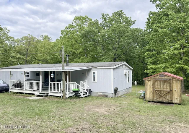 Photo 3 of Manufactured home for sale at 751 Ozone Access Rd, Rockwood, TN 37854 | MLS# 3155700 | Listing updated on 2026-09-17