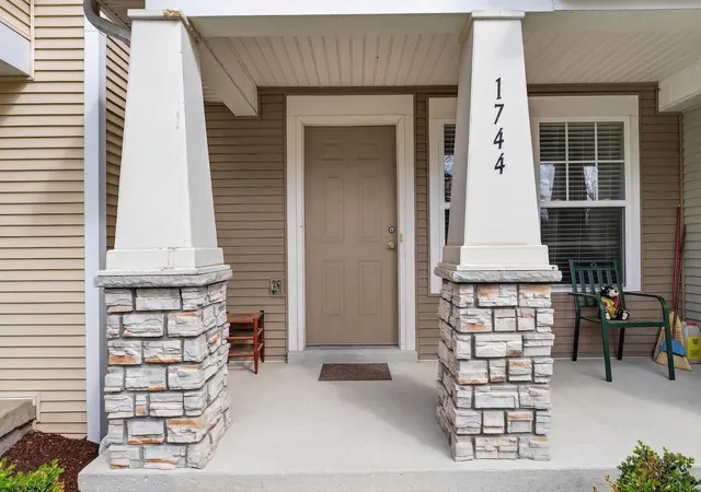 Photo 2 of Townhouse for sale at 1744 Lincoya Bay Dr, Nashville, TN 37214 | MLS# 3166953 | Listing updated on 2026-09-18