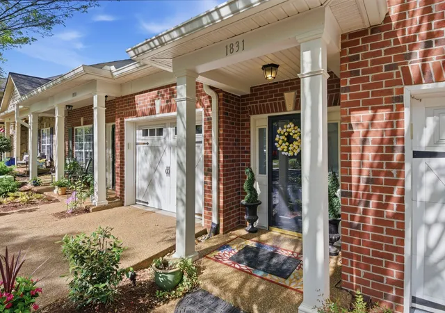 Photo 3 of Townhouse for sale at 1831 Brentwood Pointe, Franklin, TN 37067 | MLS# 3170561 | Listing updated on 2026-09-17