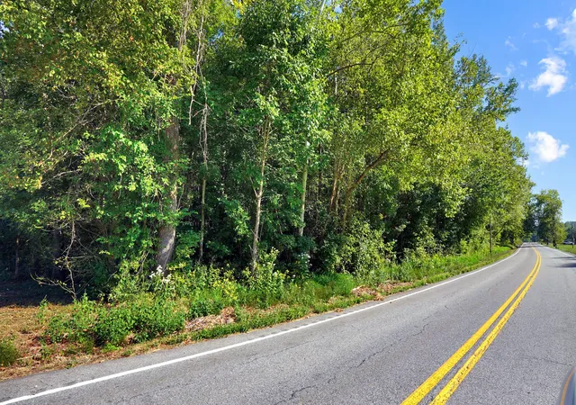 Photo 3 of Land for sale at 4149 Highway 49, Tennessee Ridge, TN 37178 | MLS# 3172913 | Listing updated on 2026-10-08