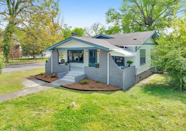 Single family home for sale at 2422 Vine Street Street, Chattanooga, TN 37404 | MLS# 3518824