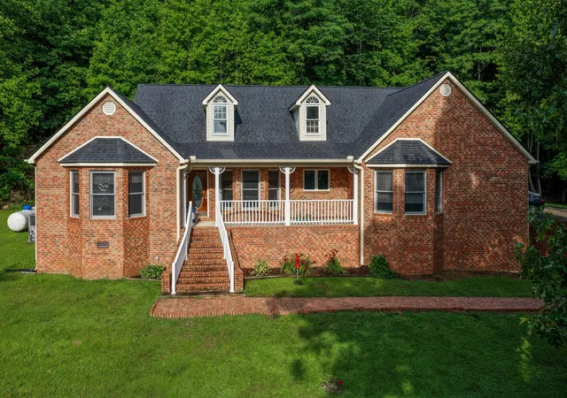 Single family home for sale at 3850 Stagecoach Rd, Sewanee, TN 37375 | MLS# 3177704