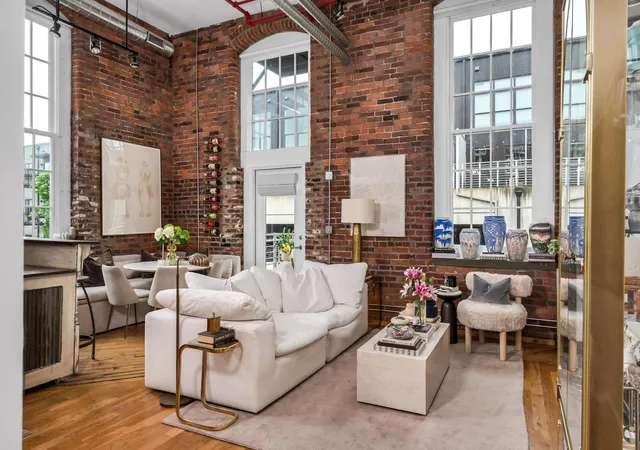 Photo 1 of Single family home for sale at 1350 Rosa L Parks Blvd #369, Nashville, TN 37208 | MLS# 3184521 | Listing updated on 2026-09-18