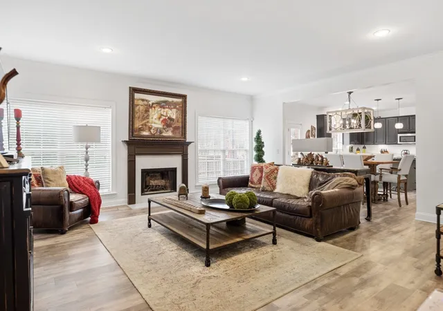 Photo 1 of Single family home for sale at 1412 Leeds Dr E, Franklin, TN 37067 | MLS# 3186329 | Listing updated on 2026-09-16