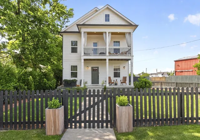 Photo 1 of Single family home for sale at 315 Joyner Ave, Nashville, TN 37210 | MLS# 3190671 | Listing updated on 2026-09-17