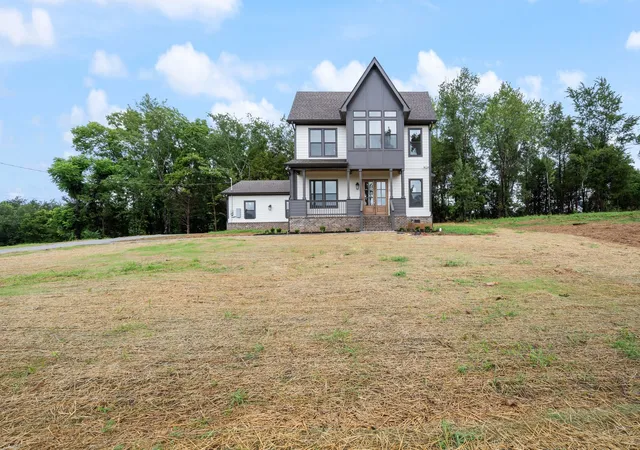 Photo 3 of Single family home for sale at 2731 Cave Springs Rd, Springfield, TN 37172 | MLS# 3214072 | Listing updated on 2026-09-22