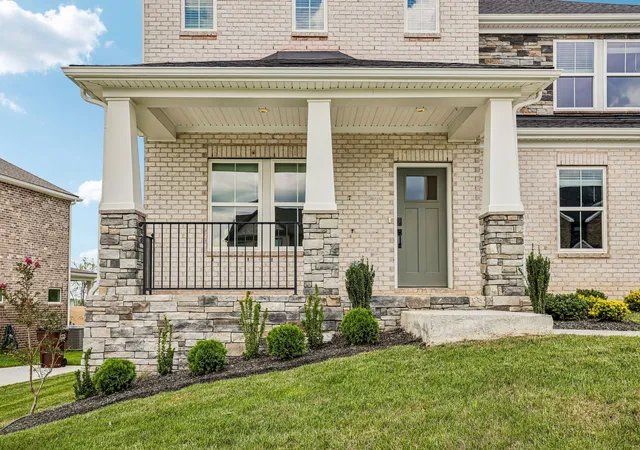 Photo 3 of Single family home for sale at 284 Johnnys Pl, Mount Juliet, TN 37122 | MLS# 3216062 | Listing updated on 2026-09-21