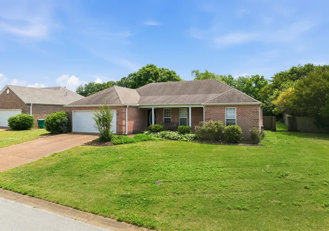 Photo 1 of Single family home for sale at 270 Reed Cir, Medina, TN 38355 | MLS# 3220768 | Listing updated on 2026-09-22