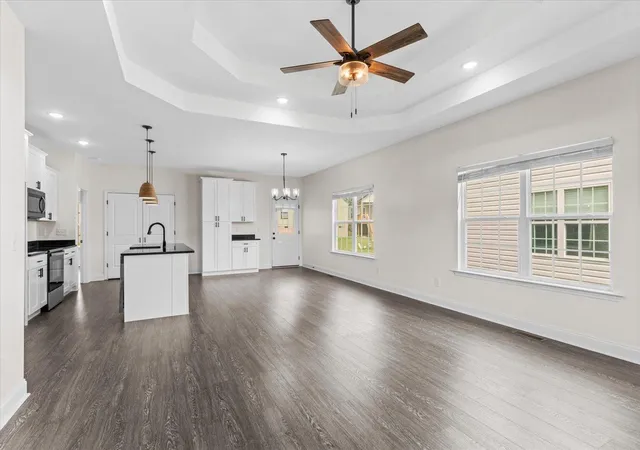 Photo 1 of Single family home for sale at 415 Coahulla Crk Dr, Dalton, GA 30721 | MLS# 3546473 | Listing updated on 2026-09-16