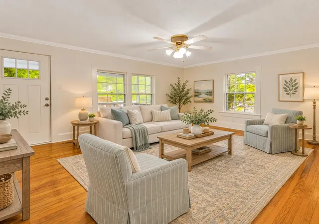 Photo 3 of Single family home for sale at 3530 Lamar Ave, Chattanooga, TN 37415 | MLS# 3250959 | Listing updated on 2026-09-29