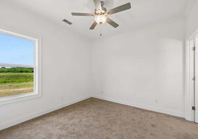 Photo 3 of Single family home for sale at 2216 Pickwick Pl, Murfreesboro, TN 37127 | MLS# 3245384 | Listing updated on 2026-09-13