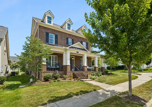 Photo 1 of Single family home for sale at 3061 Farmhouse Dr, Franklin, TN 37067 | MLS# 3336145 | Listing updated on 2026-09-21