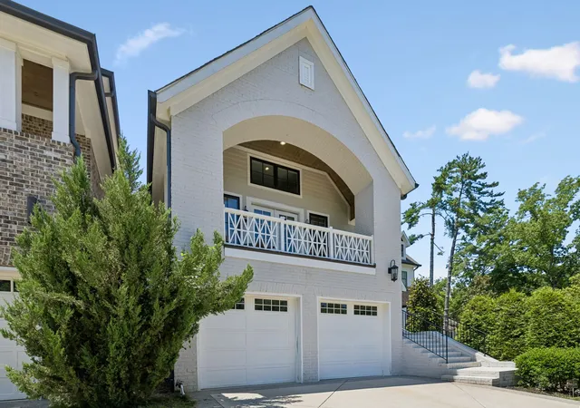 Photo 2 of Single family home for sale at 3815a Woodmont Ln, Nashville, TN 37215 | MLS# 3239864 | Listing updated on 2026-09-16