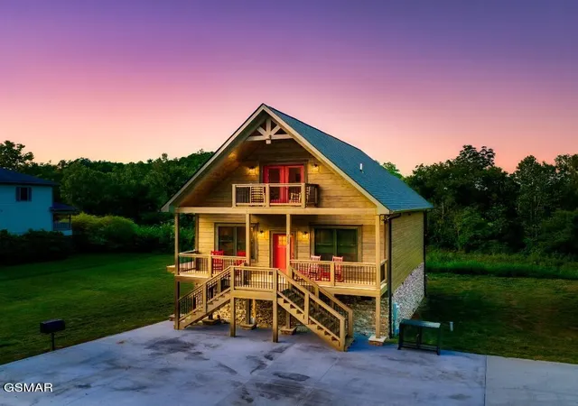 Photo 3 of Single family home for sale at 3112 Cherokee Valley Dr, Sevierville, TN 37862 | MLS# 3305353 | Listing updated on 2026-09-18