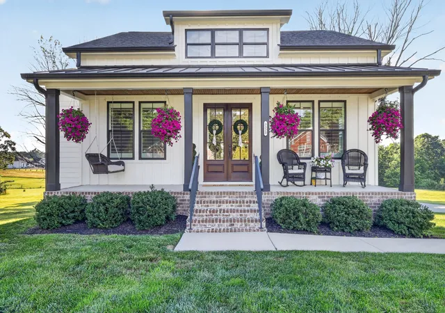 Photo 4 of Single family home for sale at 3323 Dobbins Pike, Portland, TN 37148 | MLS# 3233741 | Listing updated on 2026-09-16