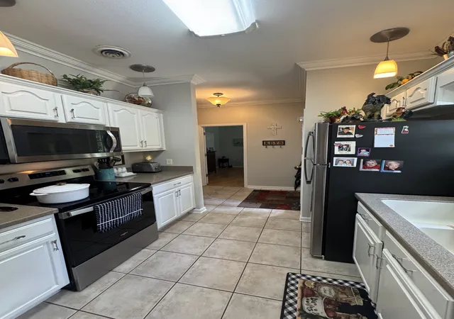 Photo 3 of Condo for sale at 408 Village Cir, Dickson, TN 37055 | MLS# 3234170 | Listing updated on 2026-09-16