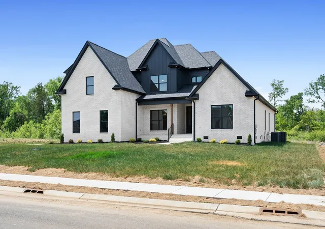 Photo 3 of Single family home for sale at 1807 Rhonda Dr, Christiana, TN 37037 | MLS# 3241943 | Listing updated on 2026-09-16