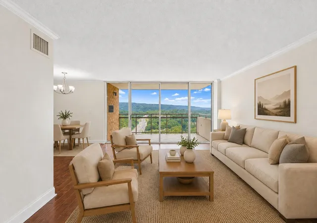 Photo 2 of Single family home for sale at 1131 Stringers Ridge Rd #10K, Chattanooga, TN 37405 | MLS# 3244714 | Listing updated on 2026-09-24