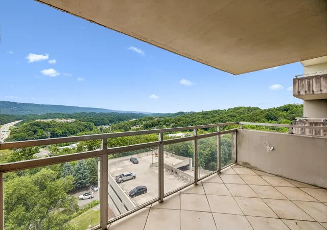 Photo 3 of Single family home for sale at 1131 Stringers Ridge Rd #10K, Chattanooga, TN 37405 | MLS# 3244714 | Listing updated on 2026-09-24