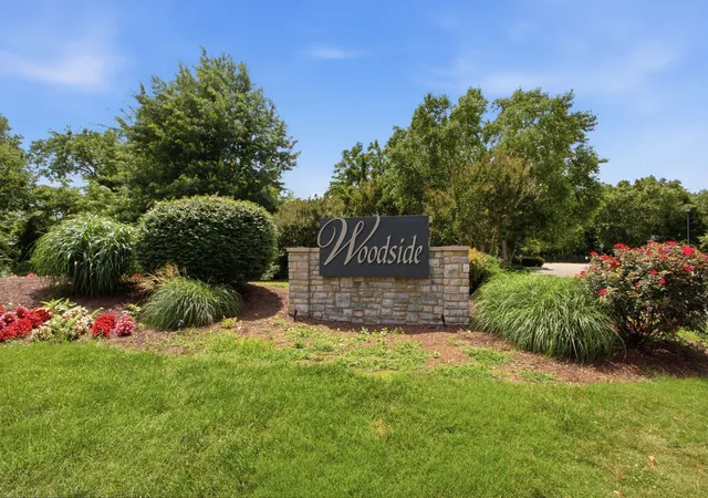 Photo 3 of Townhouse for sale at 2085 Hemlock Dr, Spring Hill, TN 37174 | MLS# 3247128 | Listing updated on 2026-09-16