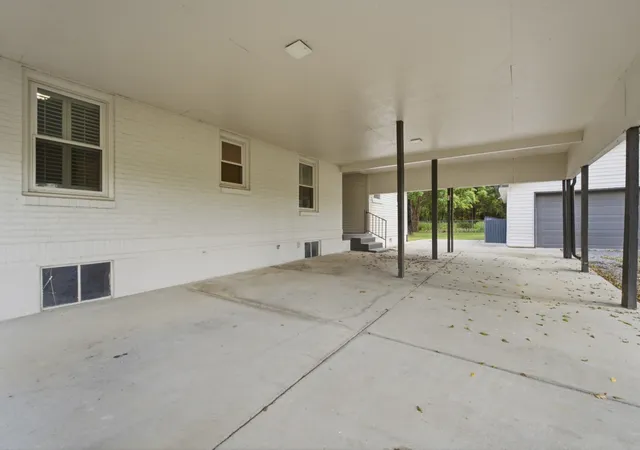 Photo 4 of Single family home for sale at 3520 W Jefferson Pike, Murfreesboro, TN 37129 | MLS# 3263006 | Listing updated on 2026-09-18