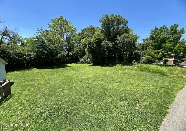 Photo 4 of Land for sale at 3309 Pilkay Rd, Knoxville, TN 37919 | MLS# 3593042 | Listing updated on 2026-09-16