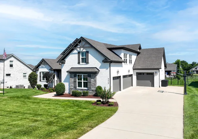 Photo 3 of Single family home for sale at 4005 Black Bird Ct, Spring Hill, TN 37174 | MLS# 3262071 | Listing updated on 2026-09-16