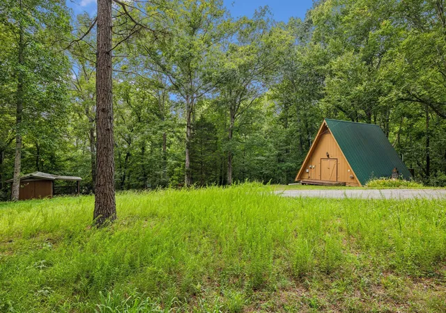Photo 2 of Single family home for sale at 111 Mud Hl Rd, Dover, TN 37058 | MLS# 3247213 | Listing updated on 2026-09-08