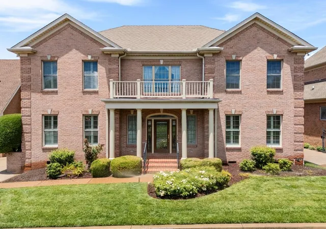 Photo 1 of Single family home for sale at 111 Carriage Way, Hendersonville, TN 37075 | MLS# 3248127 | Listing updated on 2026-09-17