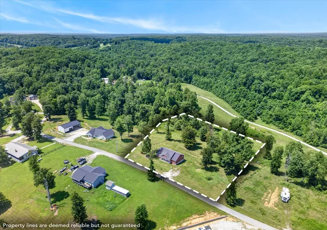 Photo 1 of Single family home for sale at 171 High Point Rd, Erin, TN 37061 | MLS# 3259702 | Listing updated on 2026-10-07
