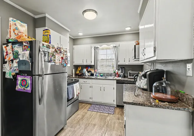 Photo 2 of Single family home for sale at 2306 Thomas Ave, Columbia, TN 38401 | MLS# 3251883 | Listing updated on 2026-09-29