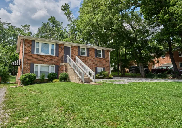 Photo 1 of Multi family home for sale at 634 Anderson Ln, Madison, TN 37115 | MLS# 3251585 | Listing updated on 2026-09-08