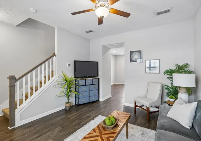 Photo 2 of Townhouse for sale at 4050 Saddlecreek Way, Antioch, TN 37013 | MLS# 3256603 | Listing updated on 2026-09-17