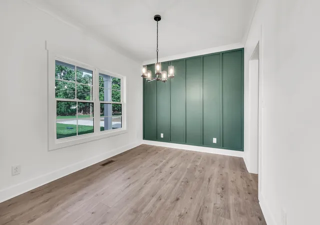 Photo 3 of Single family home for sale at 188 Sherlock Dr, Clarksville, TN 37043 | MLS# 3305153 | Listing updated on 2026-10-13