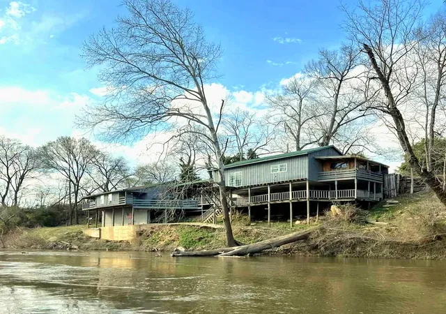 Listing Photo 4 - Condo for sale in building located at 1101 W Jackson St, Shelbyville, TN 37160