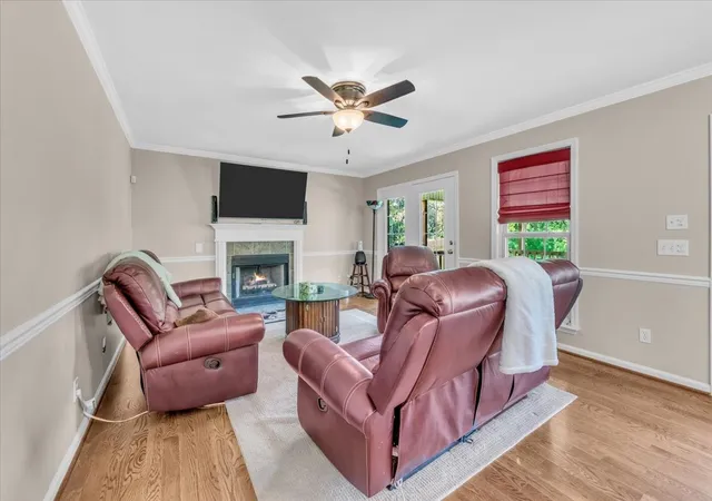 Photo 3 of Single family home for sale at 141 W Laurel Ave, Mc Minnville, TN 37110 | MLS# 3260411 | Listing updated on 2026-10-07