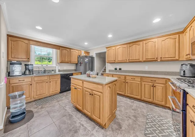 Photo 3 of Single family home for sale at 141 W Laurel Ave, Mc Minnville, TN 37110 | MLS# 3260411 | Listing updated on 2026-10-07