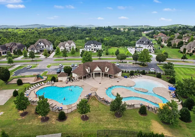 Photo 3 of Single family home for sale at 1929 Fairhaven Ln, Murfreesboro, TN 37128 | MLS# 3256242 | Listing updated on 2026-10-08